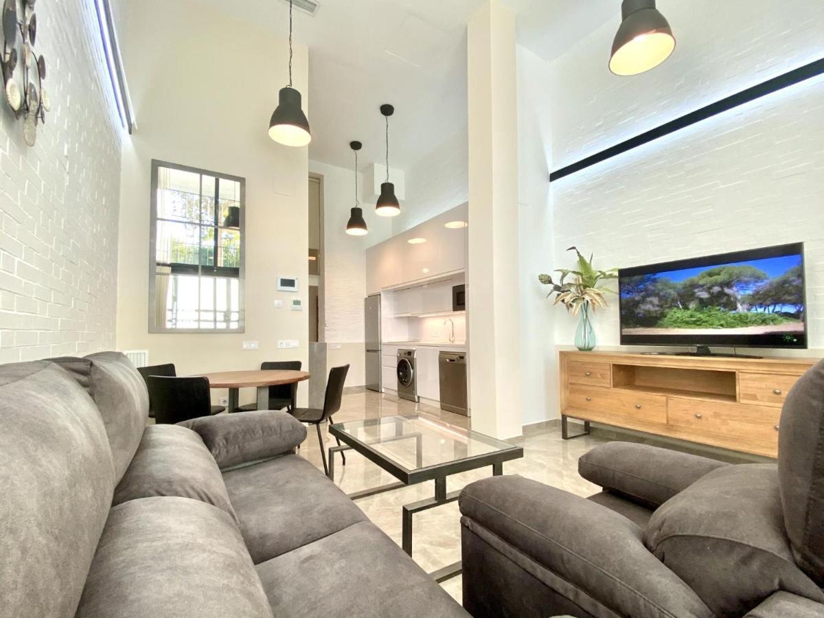 Tr2 Aparcamiento Incluido Amplio Y Moderno Loft Cartuja De Sevilla エクステリア 写真